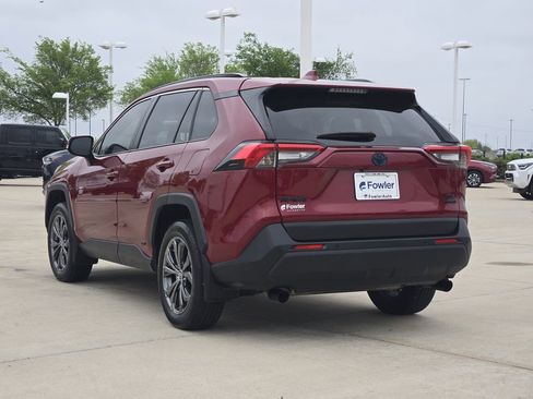 Used 2024 Toyota RAV4 XLE Premium w/ Weather Package image 5