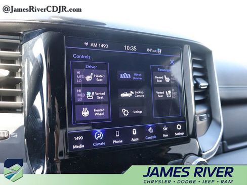 Used 2019 RAM 2500 Laramie AWD/4WD image 35