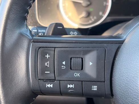 Certified 2025 Nissan Pathfinder SV AWD/4WD image 29