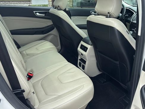 Used 2017 Ford Edge Titanium w/ Equipment Group 301A FWD image 36
