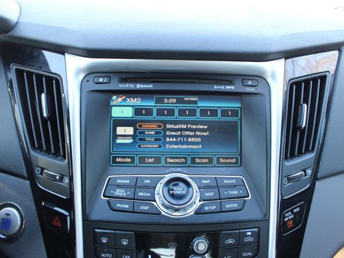 Used 2011 Hyundai Sonata Limited w/ Navigation Pkg 5 image 25