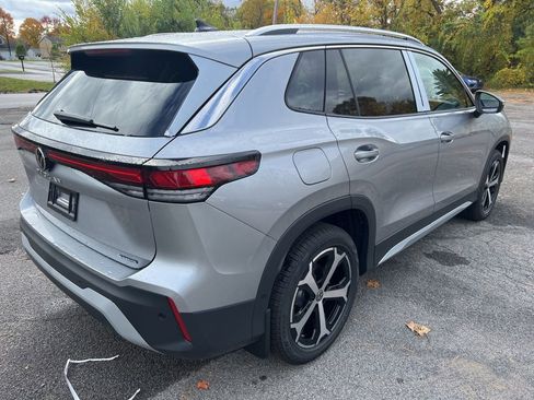 New 2026 Volkswagen Tiguan SE image 6