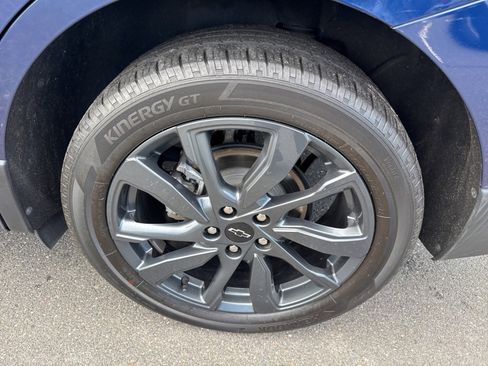 Used 2023 Chevrolet Equinox RS w/ RS Leather Package image 11