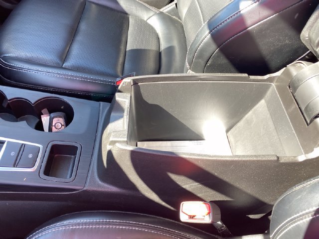 Used 2024 Ford Escape Platinum AWD/4WD image 15