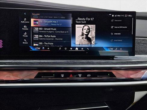 New 2025 BMW 760i xDrive image 11