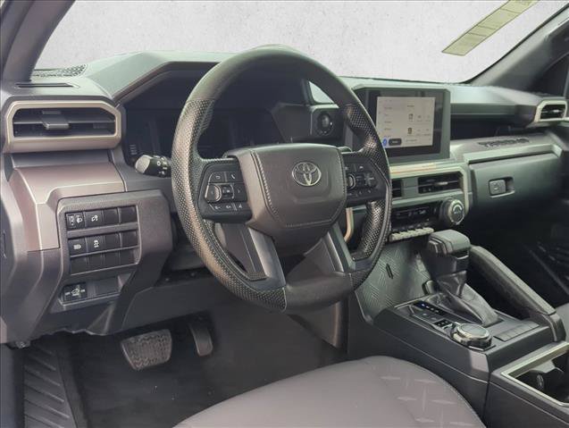 Certified 2024 Toyota Tacoma SR5 AWD/4WD image 11