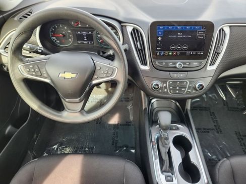 Used 2024 Chevrolet Malibu LT FWD image 26