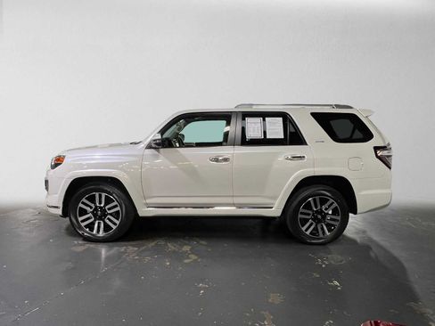 Used 2023 Toyota 4Runner Limited AWD/4WD image 6