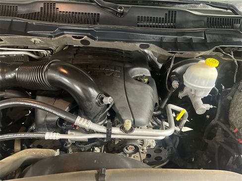 Used 2014 RAM 1500 Laramie w/ Convenience Group image 26