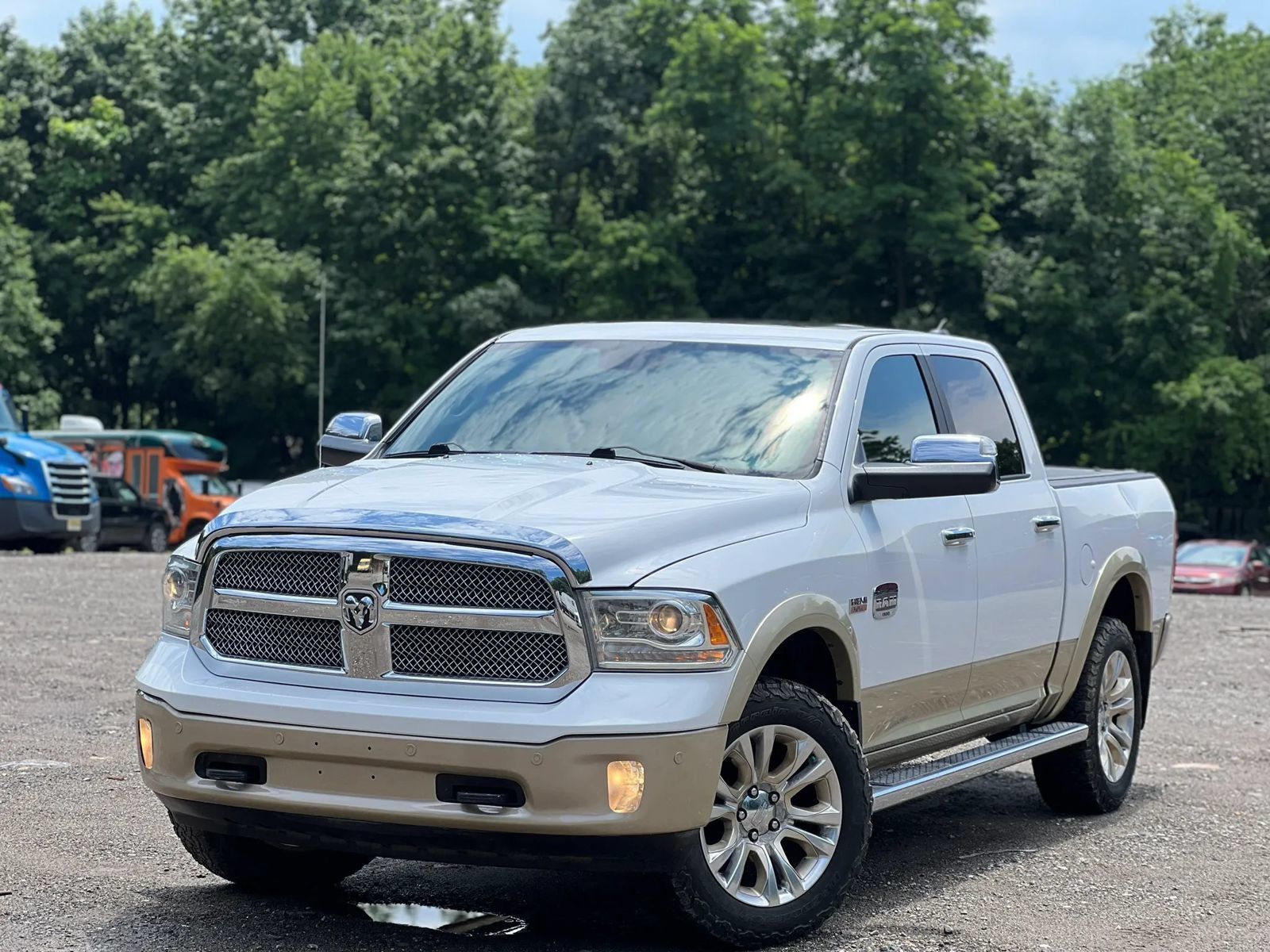 Used 2014 RAM 1500 Laramie Longhorn w/ Convenience Group AWD/4WD image 2