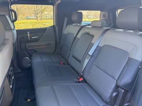 Used 2024 GMC Hummer EV 2X image 22