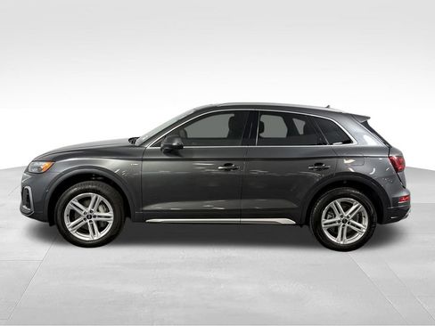 Used 2024 Audi Q5 e Premium Plus w/ Premium Plus Package AWD/4WD image 10