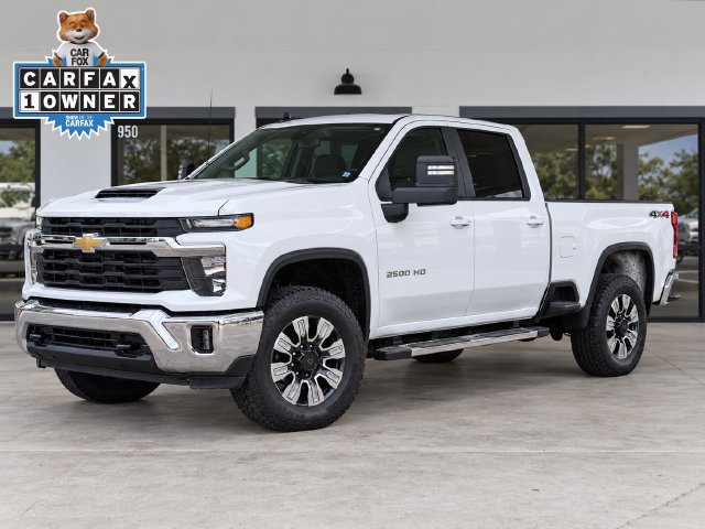 Used 2025 Chevrolet Silverado 2500 LT w/ Convenience Package AWD/4WD image 1