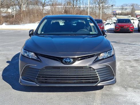 Certified 2023 Toyota Camry LE image 2