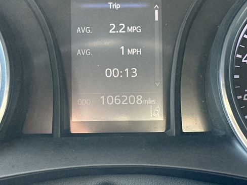 Certified 2020 Toyota Camry SE image 29