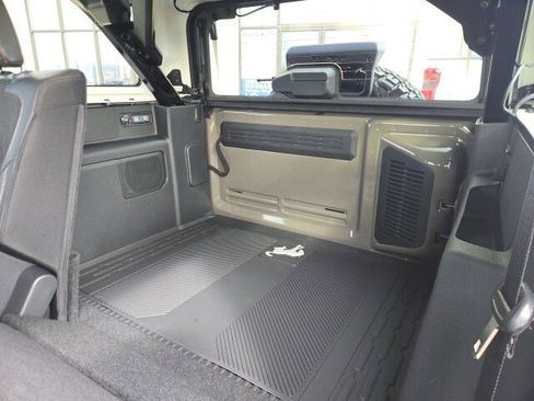 New 2025 Ford Bronco Raptor image 30