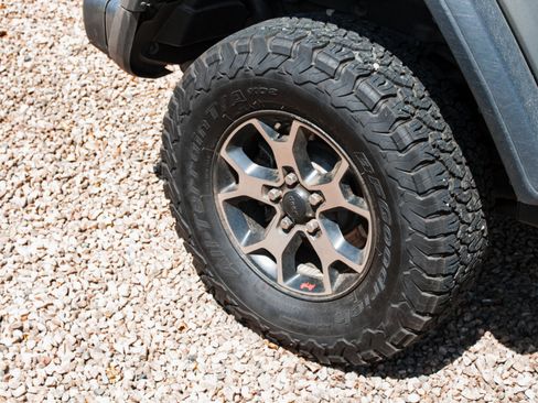 Used 2020 Jeep Wrangler Rubicon AWD/4WD image 5