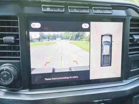 Used 2023 Ford F250 Lariat w/ Lariat Ultimate Package AWD/4WD image 17
