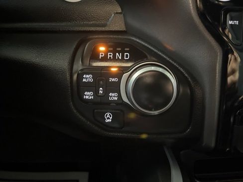 Used 2021 RAM 1500 Big Horn image 19