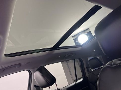 Certified 2021 Jeep Grand Cherokee L Limited image 23