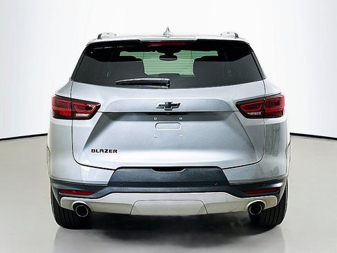Used 2024 Chevrolet Blazer LT w/ Redline Edition FWD image 6