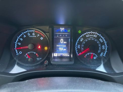 Used 2023 Toyota Tacoma SR AWD/4WD image 22