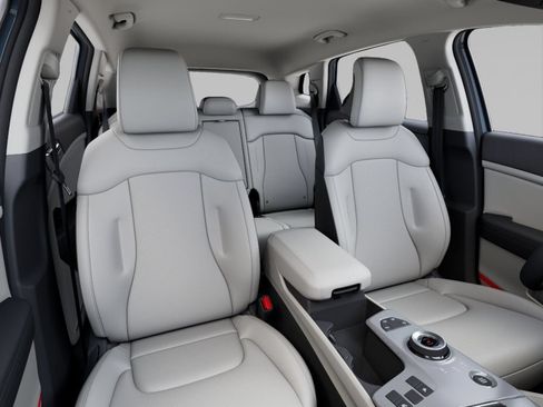 New 2026 Kia Sportage EX AWD/4WD image 15