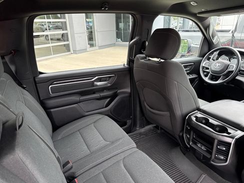Used 2023 RAM 1500 Big Horn AWD/4WD image 44