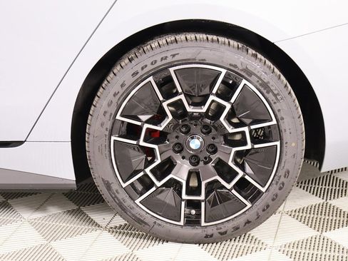 New 2026 BMW i4 eDrive40 w/ M Sport Package image 19