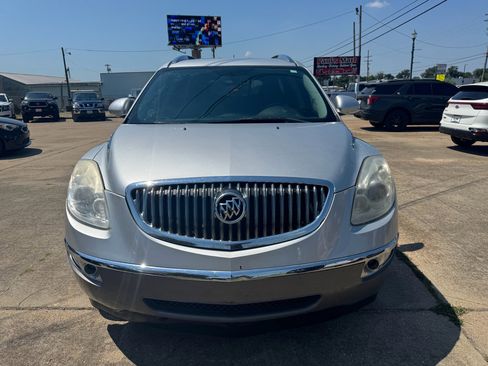Used 2011 Buick Enclave CX image 8