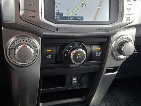 Used 2017 Toyota 4Runner SR5 image 10