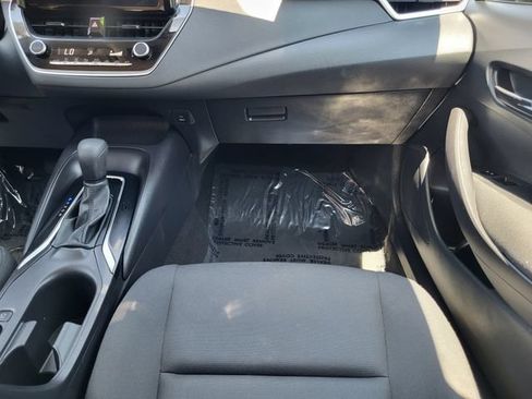 Used 2024 Toyota Corolla LE FWD image 25