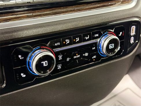 Used 2024 GMC Sierra 1500 Elevation w/ LPO, Elevation Black Package image 14