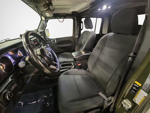 Used 2022 Jeep Gladiator Sport AWD/4WD image 13