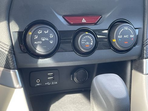 Certified 2023 Subaru Forester Premium AWD/4WD image 25