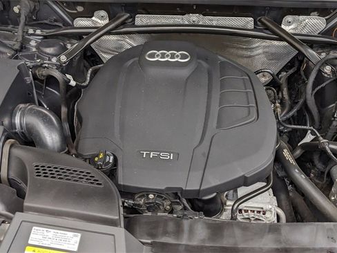 Used 2019 Audi Q5 Prestige w/ Prestige Package image 41