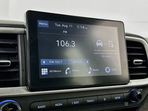 Used 2023 Hyundai Venue SEL FWD image 14