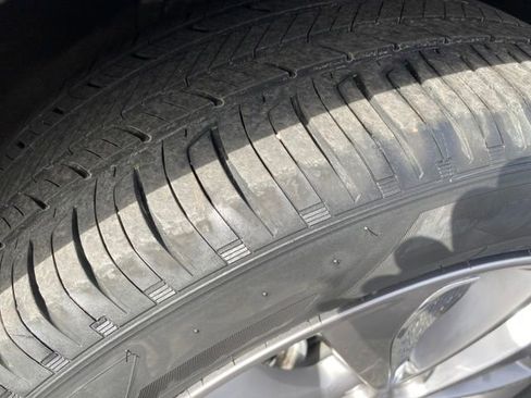 Certified 2022 Buick Encore GX Essence w/ Advanced Technology Package image 25