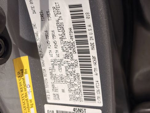 Used 2020 Toyota Tacoma SR5 AWD/4WD image 32