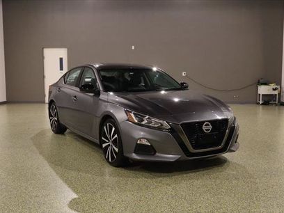 Used 2020 Nissan Altima 2.5 SR w/ Premium Package