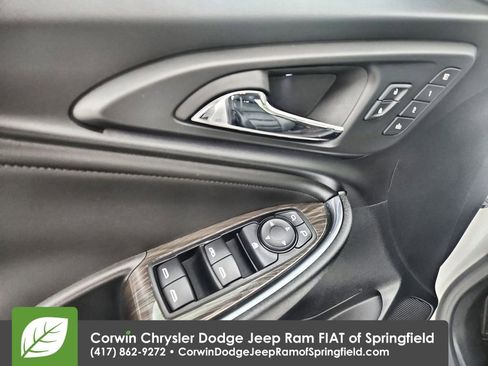 Used 2024 Chevrolet Malibu LT image 20