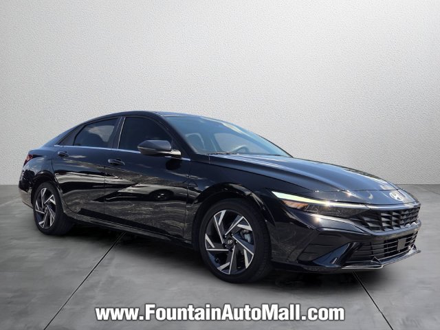Used 2025 Hyundai Elantra Limited FWD image 6