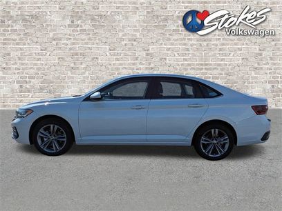 Used 2023 Volkswagen Jetta SE