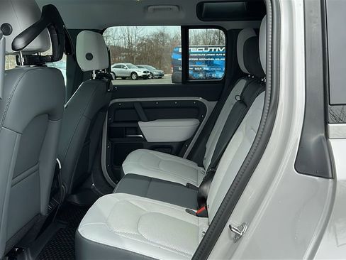 New 2026 Land Rover Defender 110 S image 21