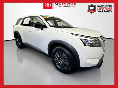 Used 2024 Nissan Pathfinder S