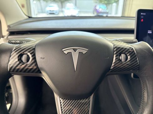 Used 2021 Tesla Model 3 Standard Range Plus RWD image 28