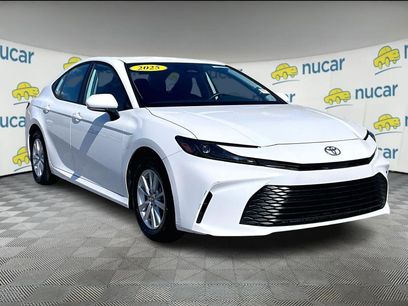 Used 2025 Toyota Camry SE