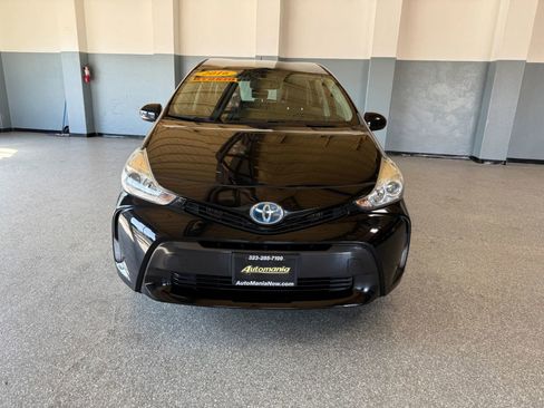 Used 2016 Toyota Prius V Four FWD image 2
