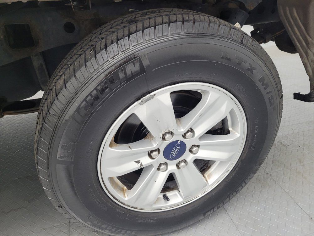 Used 2015 Ford F150 XL w/ Equipment Group 101A Mid RWD image 31