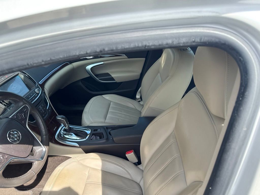 Used 2016 Buick Regal FWD image 16